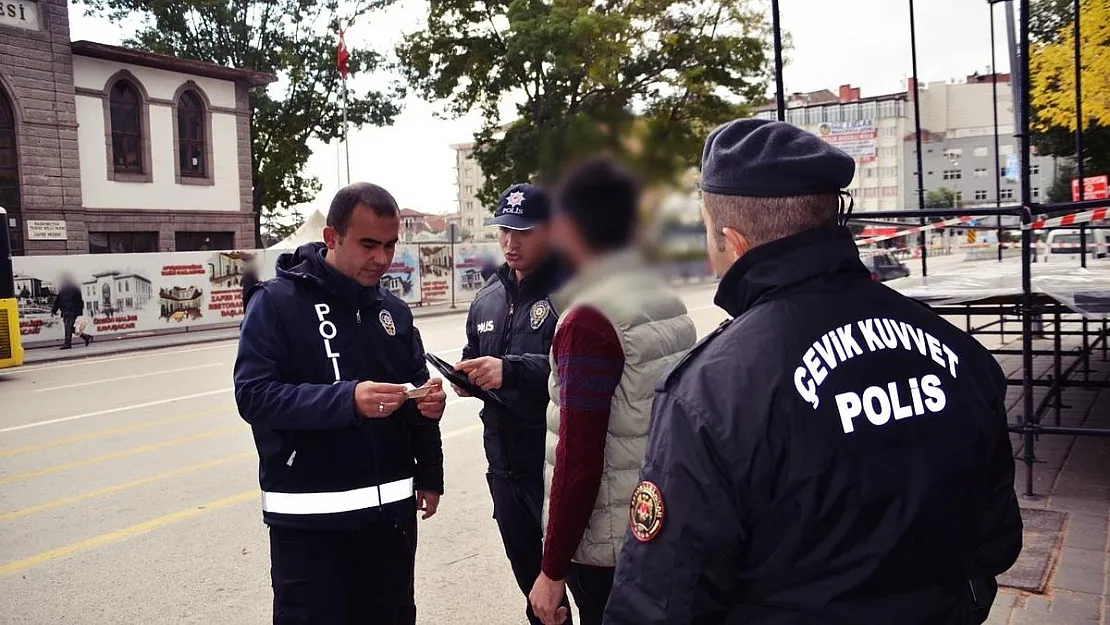 Düzensiz göçmenlere yönelik denetim yapıldı