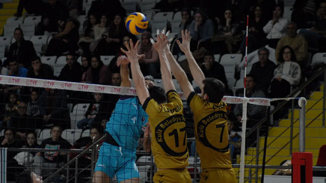 Efeler Play-Off'u garantiledi: 3-0