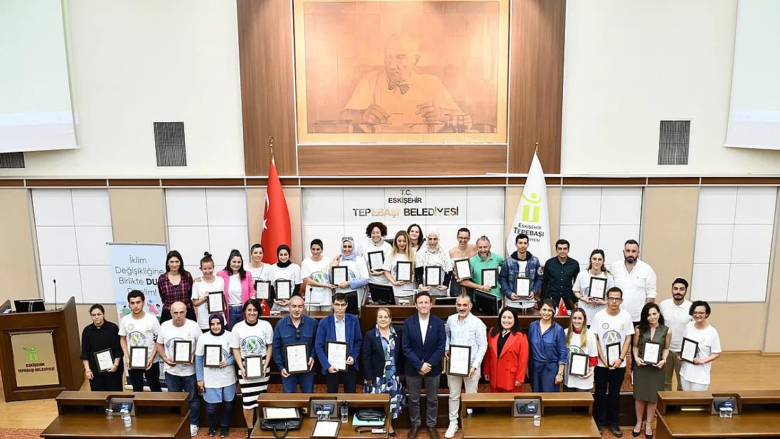 Eğitimlere katılanlara belgeleri verildi