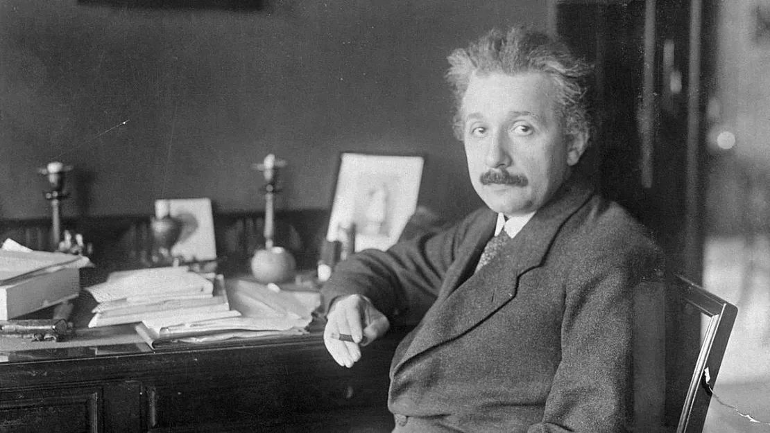 Einstein'ın, İnsanlara 7 Değerli Tavsiyesi Nedir?