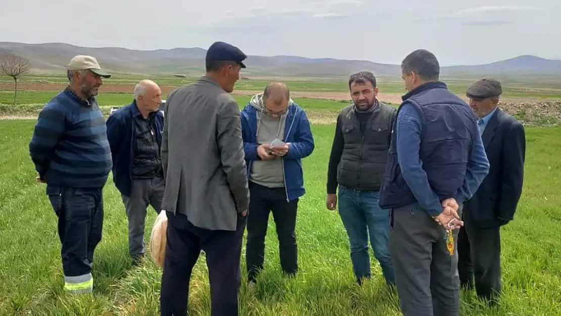 Ekinlerde görülen hastalıklara karşı bilgilendirme toplantısı yapıldı