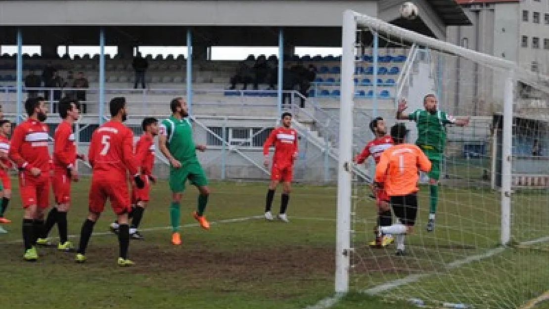 Emirdağ deplasmandan 3 puanla döndü