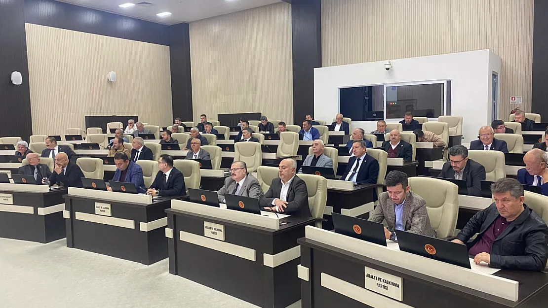 'Emirdağ'ın 2 Köy Yolu Arasında Reflektörler Eksik'