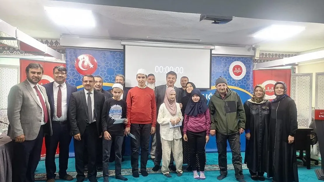 Engelliler arası hadis ezberleme yarışması yapıldı