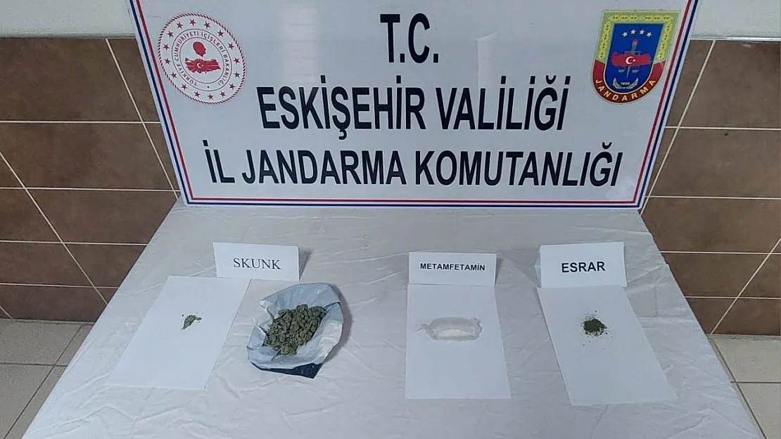 Eskişehir'de Jandarma Ekiplerinden Torbacı Operasyonu