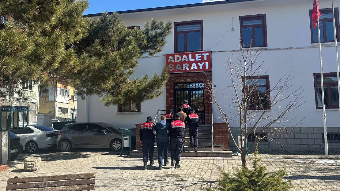 Eskişehir'de Sosyal Medya Dolandırıcılarına 5 İlde Operasyon!