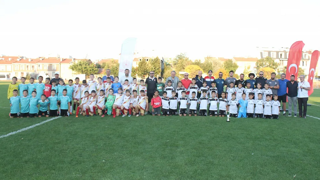 Eskişehir'de U10 Mini Minikler Turnuvası sona erdi