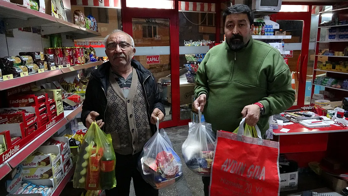 Esnaf 5 Yıldır Dar Gelirli Aileleri Sevindiriyor