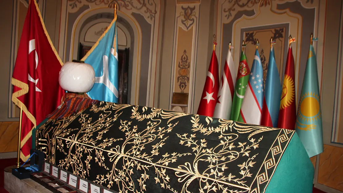 Filistin'den Ertuğrulgazi Türbesi'ni Ziyarete Geldiler