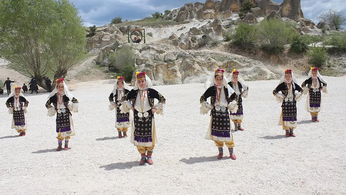 Frig Vadisi'nde 'Anadolu Masalları ve Geleneksel Oyun Şenliği' düzenlendi