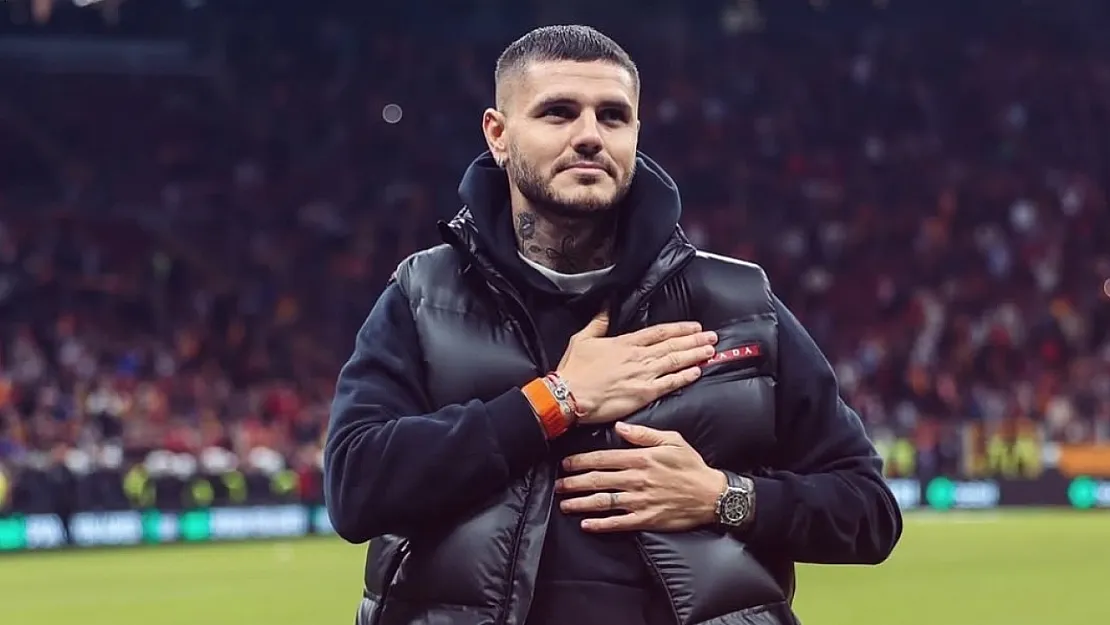 Galatasaray'ın Yıldız Futbolcusu Icardi, Yeni Sevgilisi ile İlişkisini Duyurdu