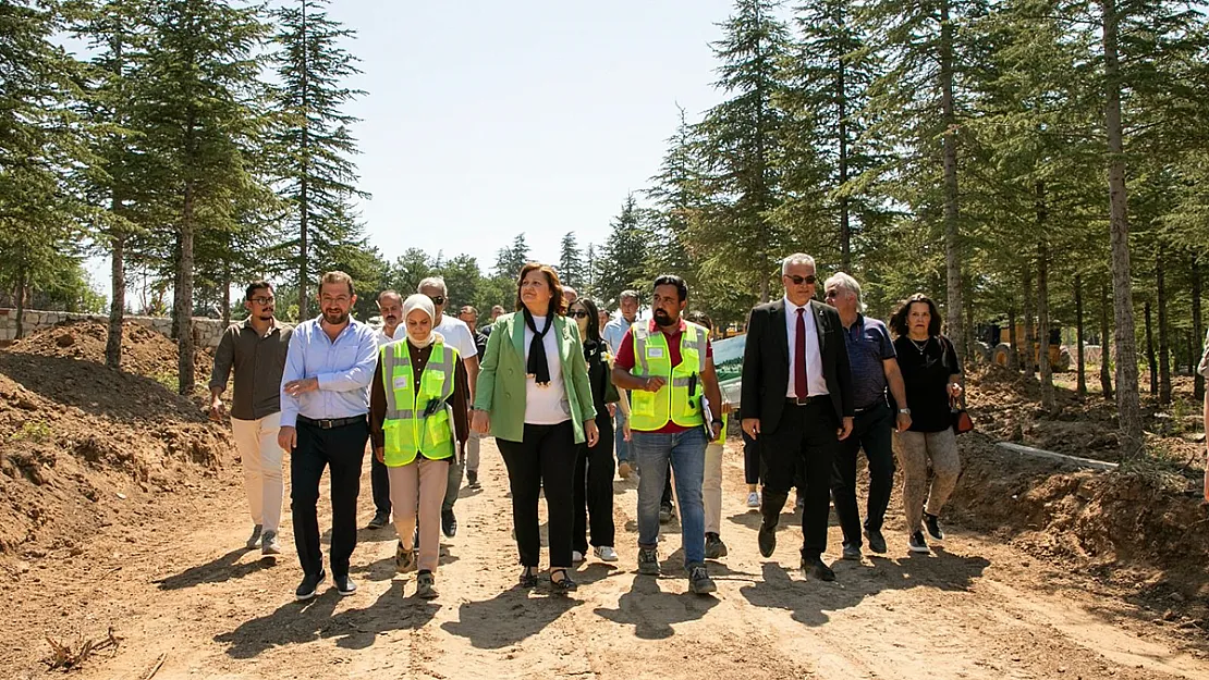 Garnizon Millet Bahçesi'nde Çalışmalar Devam Ediyor