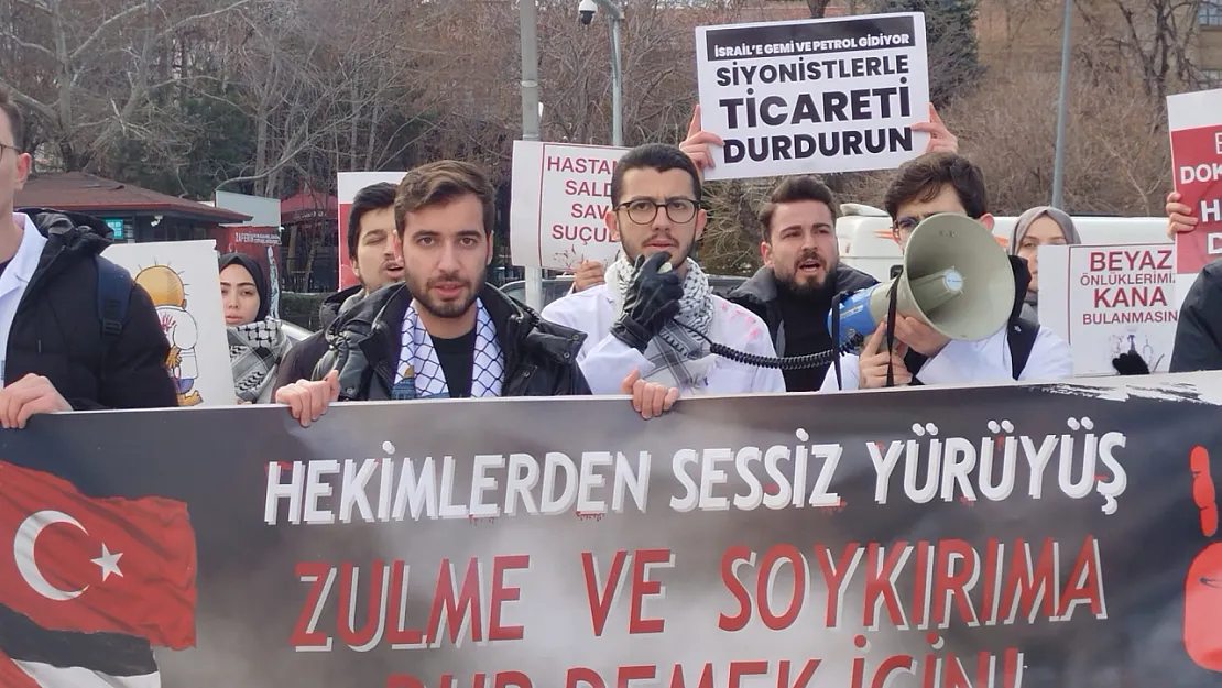 'Gazze'nin Yiğitleri Yenilmez Denilen İsrail'i Dize Getirdi!'