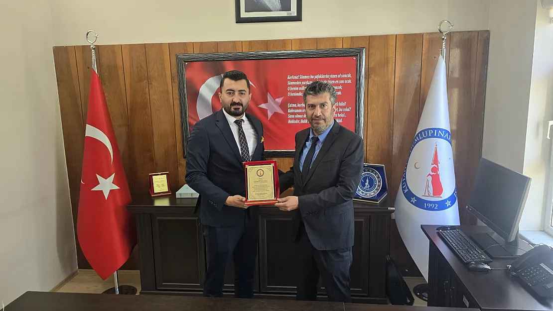 Gediz Meslek Yüksekokulu'nda Müdürlük Devir Teslim Töreni