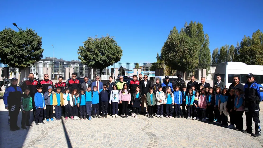 Geleceğin Polisleri Emniyet'te