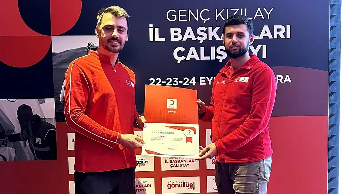 Genç Kızılay'ın yeni Başkanı Özkara oldu