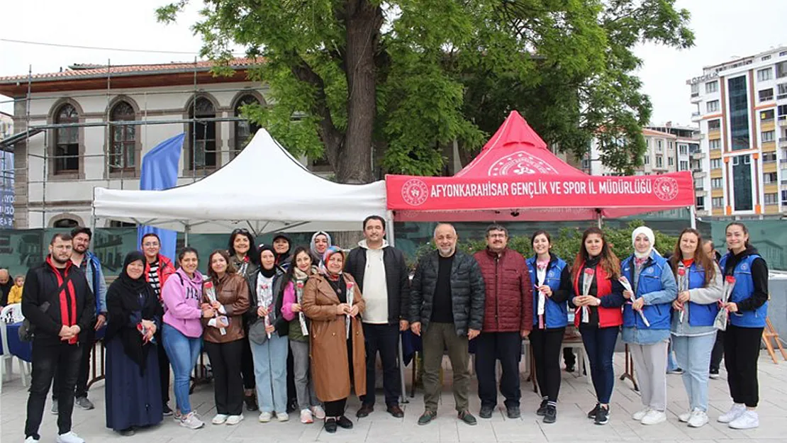 Gençler, Zafer Meydanı'nda Yeni Beceriler Edindi