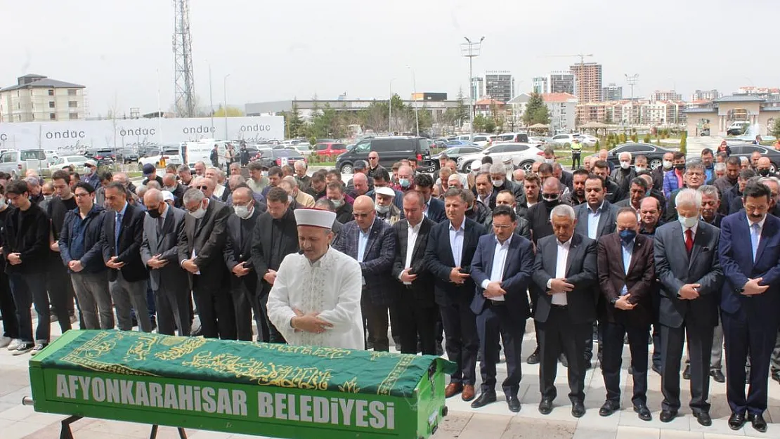 Hacı Hakkı Özsoy son yolculuğuna uğurlandı