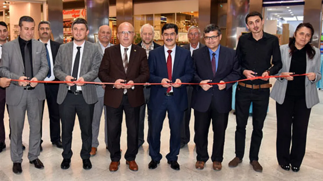 Hat sergisi Park Afyon’da açıldı