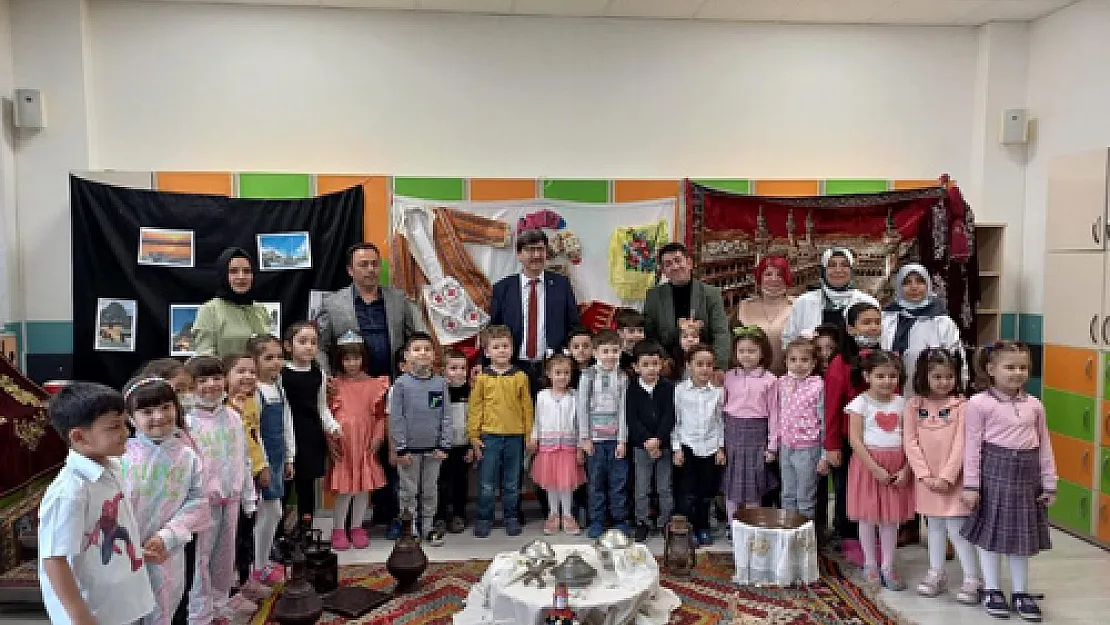 Hoca Ahmet Yesevi'de miniklere yemek kültürü tanıtıldı