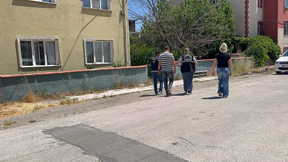 İki Çocuk Babası Yatağında Ölü Bulundu