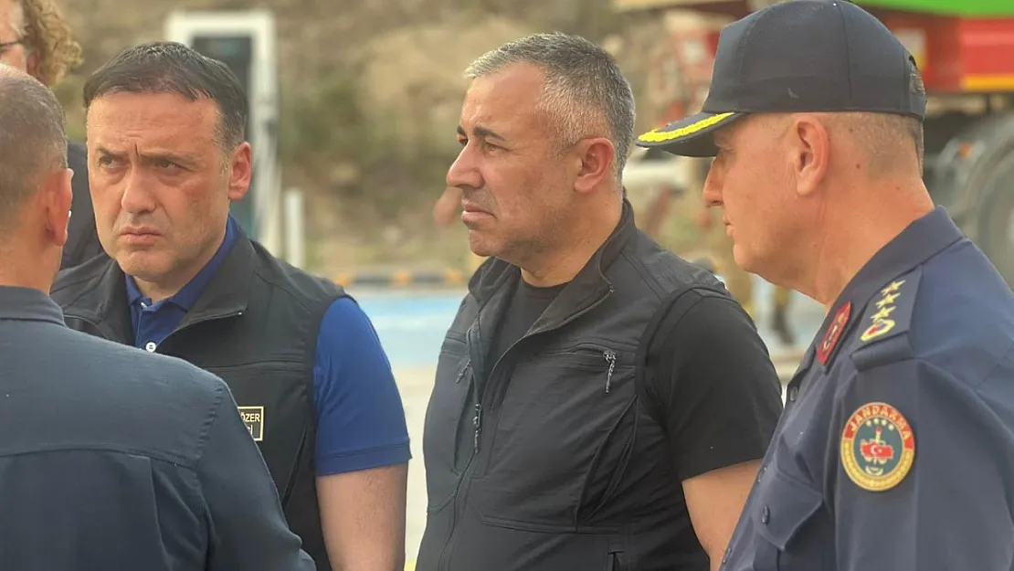 İl Başkanı Yıldırım Yangın Bölgesinden Ayrılmadı