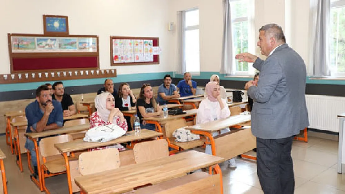 'İlk amaç öğrencilerin okul sevgisini artırmak olmalı'