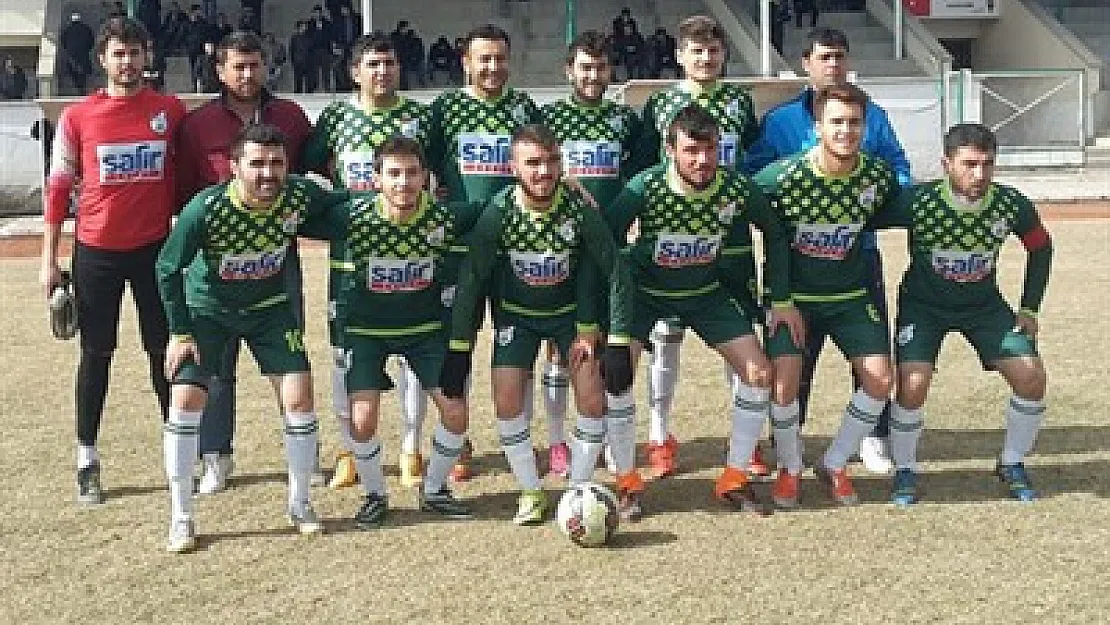 İlk haftanın lideri Salar: 8-1