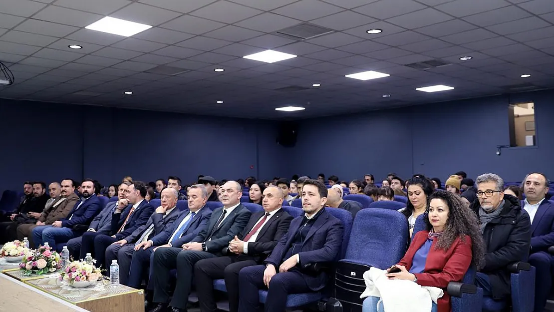 İş Dünyasının Temsilcileri Lise Öğrencileriyle Bir Araya Geldi