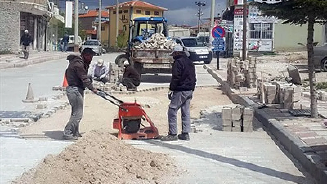 İscehisar’da yollar onarılıyor – Kocatepe Gazetesi