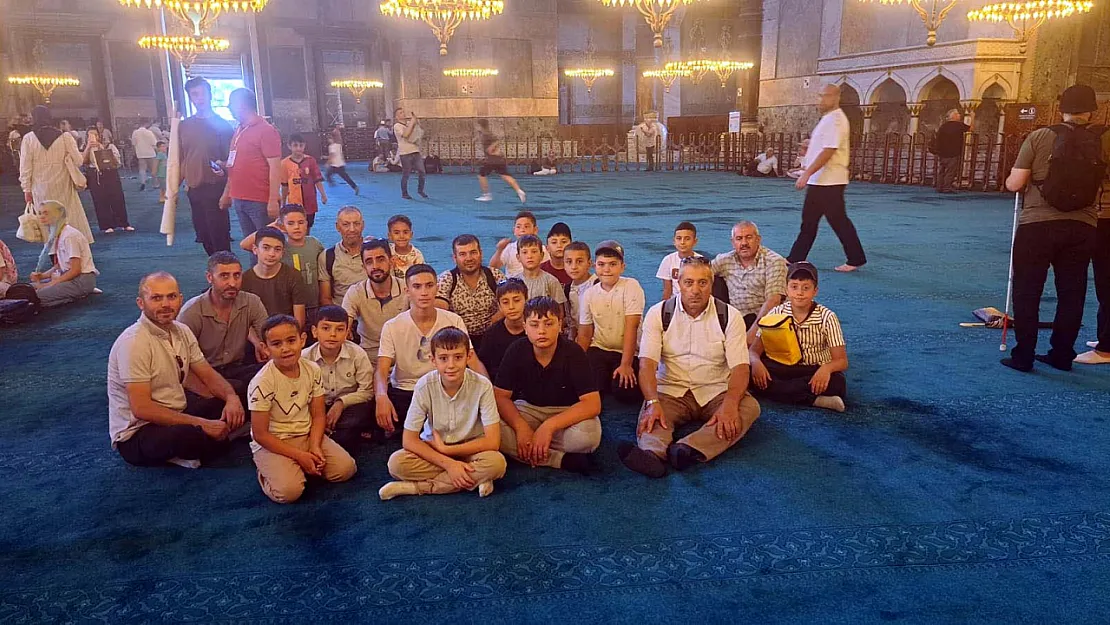 Işıklar'ın Gençlerine İstanbul Gezisi