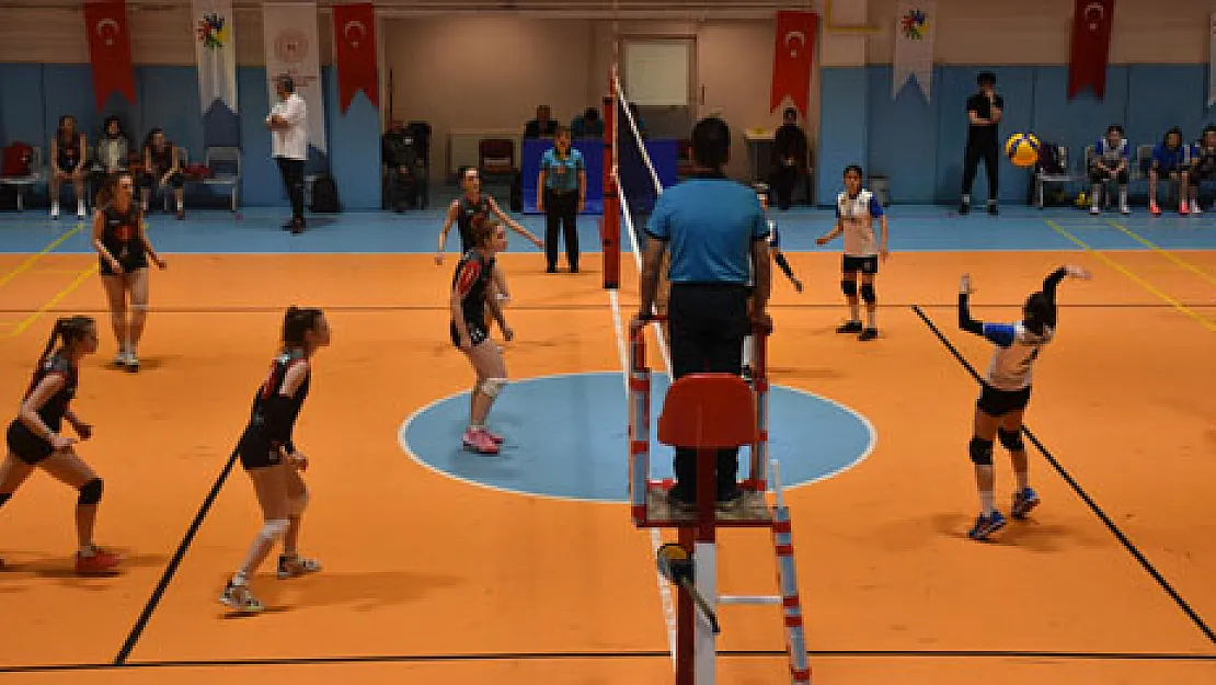 İşitme Engelliler Voleybol  Türkiye Şampiyonası başladı