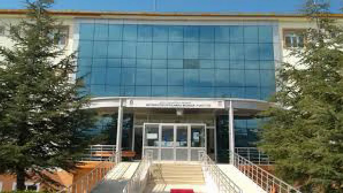 Isparta'da Üniversiteye Sözleşmeli Personel Alınacak