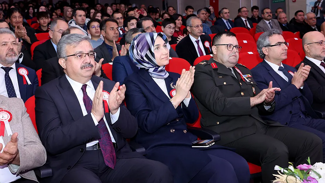 İstiklâl Şairi Ersoy, Saygı Ve Rahmetle Anıldı