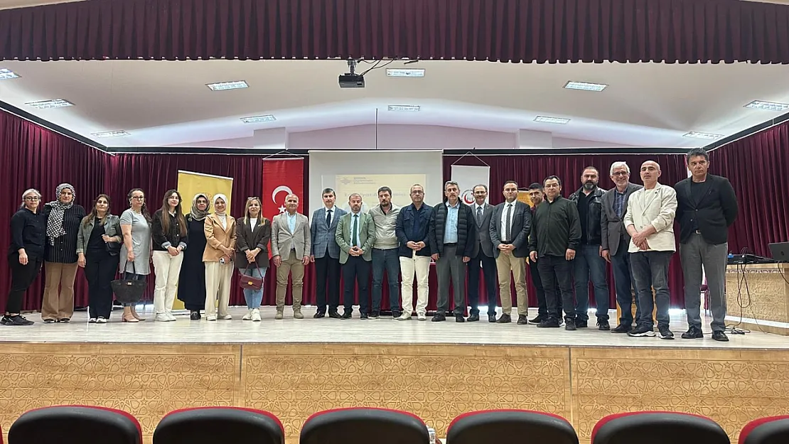 İstiklal Şairi Mehmet Akif Ersoy Anlatıldı