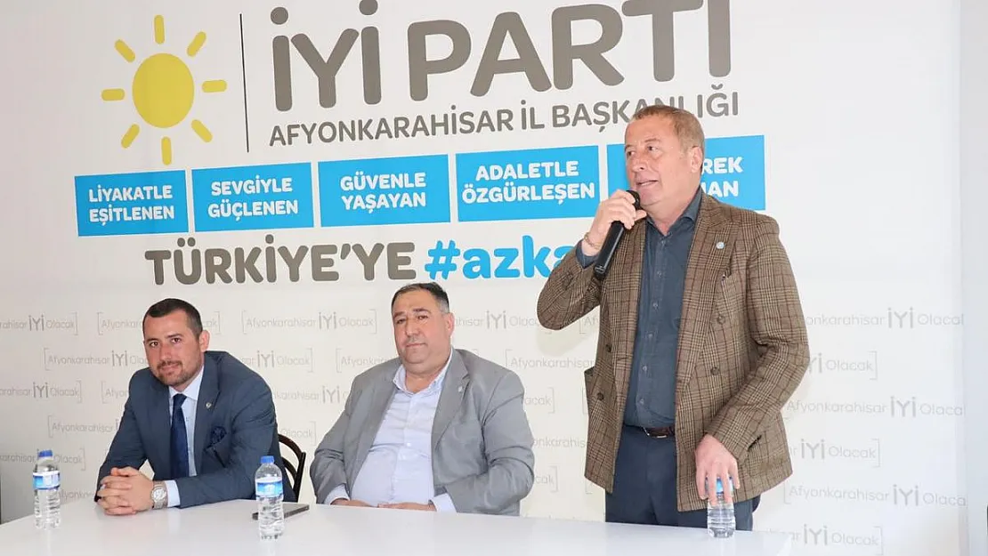 'İYİ Parti'ye ihanet edenler ihanetin hesabını verecekler'