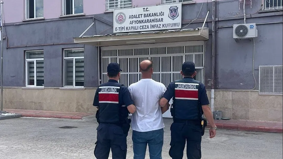 Jandarma, Devriye Faaliyeti İle Suçluları Yakaladı