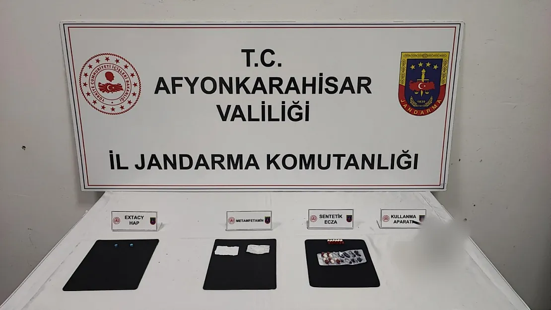 Jandarma, İhbarı Değerlendirdi Uyuşturucu Ele Geçirdi