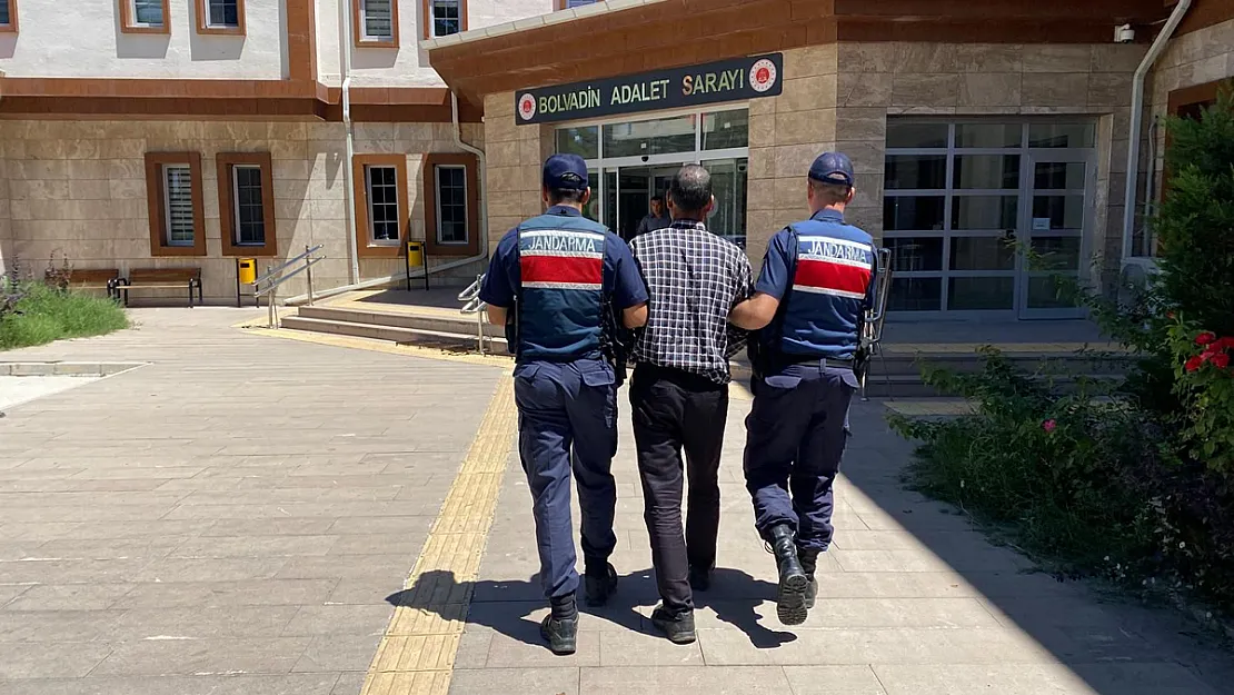 Jandarma Suçlu Şahsı Bolvadin'de Yakaladı