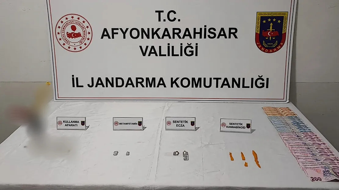 Jandarma Uyuşturucu Satıcısını Eşinin İhbarıyla Yakaladı