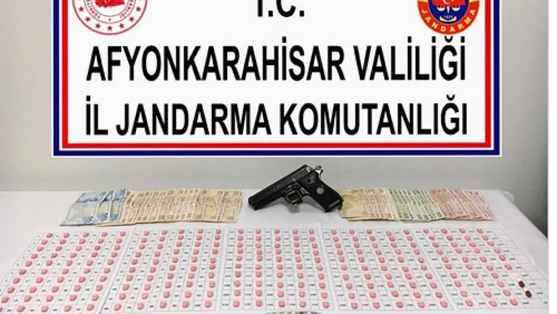 Jandarma uyuşturucuya geçit vermiyor