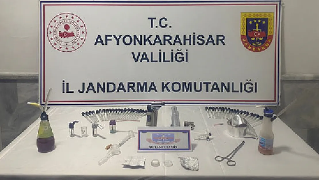 Jandarma uyuşturucuya geçit  vermiyor