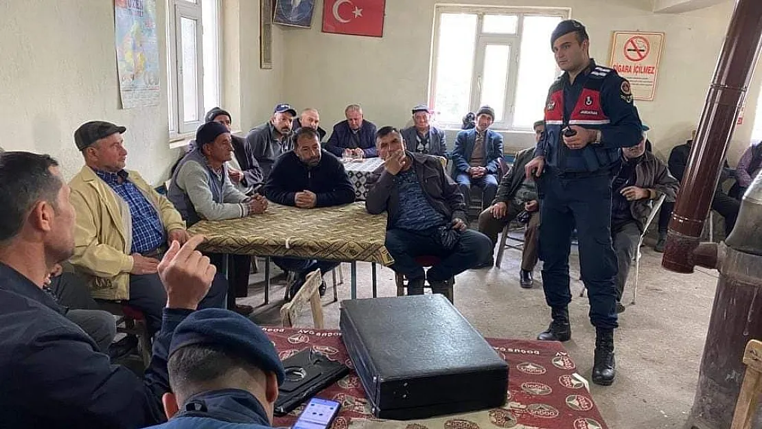 Jandarma’dan köy muhtarları ve besicileri yönelik eğitim