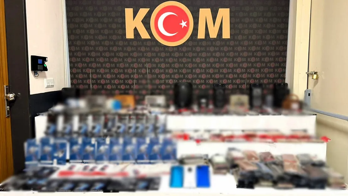 Kaçak Telefon Ticareti Afyon'da Deşifre Oldu!