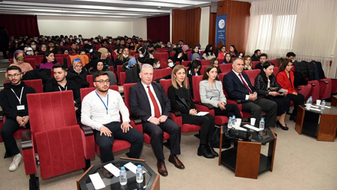 Kadın girişimciliğin önemi anlatıldı