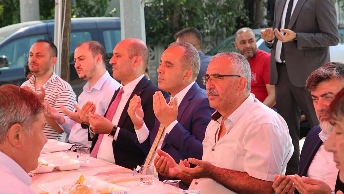 Kahraman Şehitlerimiz, Afyon'da dualarla anıldı