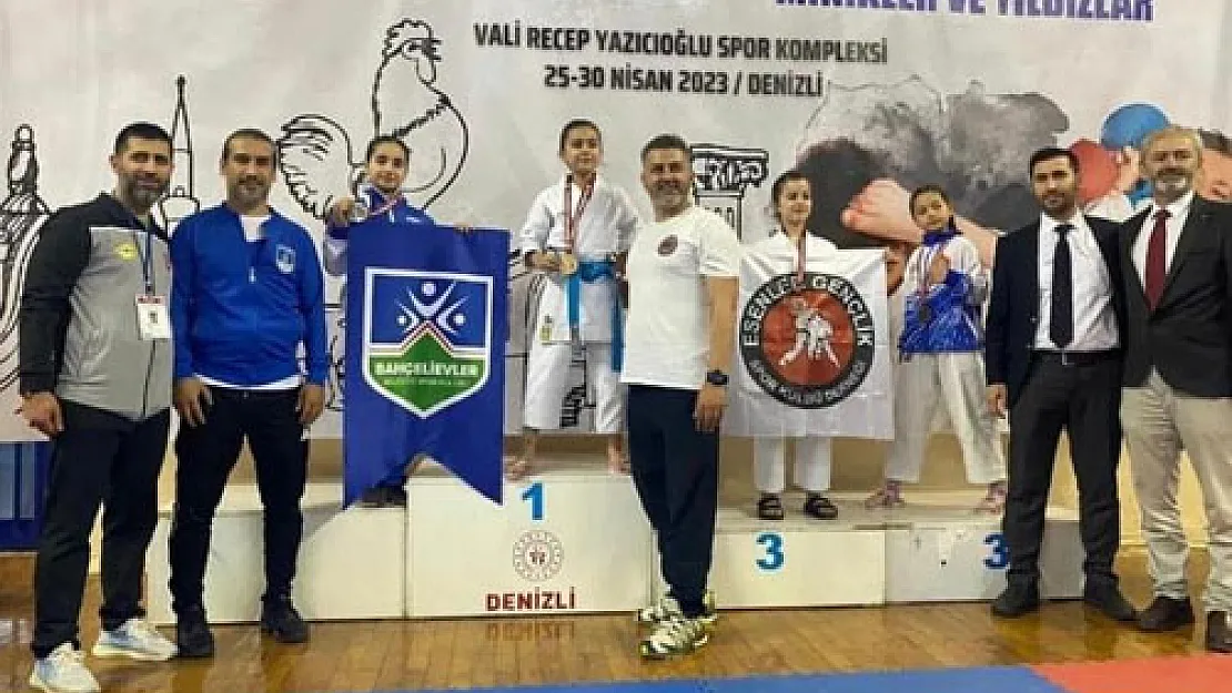 Karate şampiyonasında Afyon'a 4 birincilik geldi