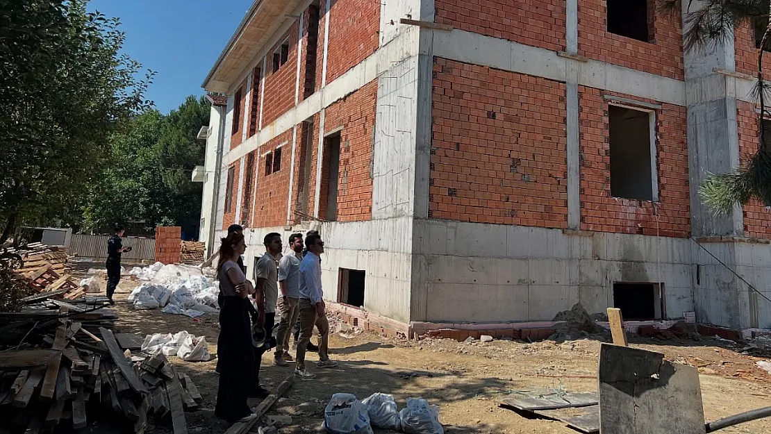 Kaymakam Bünyamin Karaloğlu Simav'daki İnşaatları Yerinde İnceledi