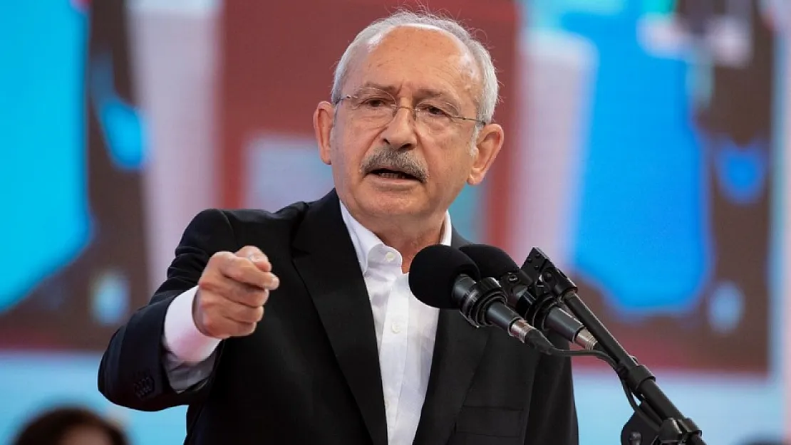 Kemal Kılıçdaroğlu Kuzeninin Cenazesine Katıldı