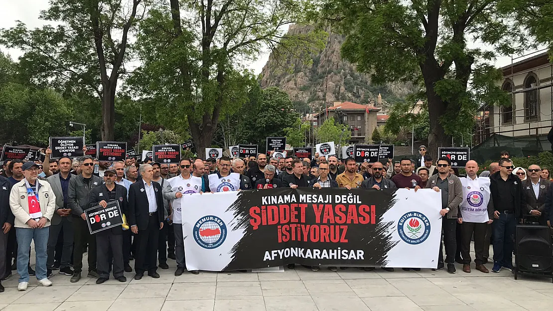 “Kınamayı Bırakın, Yasamızı Çıkarın”